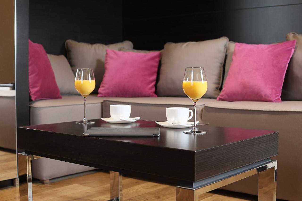 Maccani Black Luxury Suites Belgrade Extérieur photo