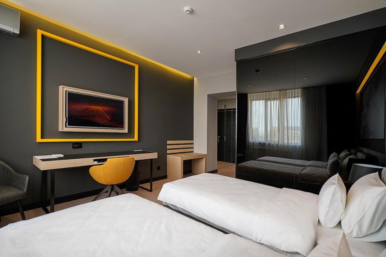 Maccani Black Luxury Suites Belgrade Extérieur photo